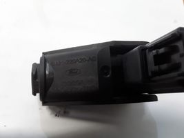 Ford S-MAX Fuel tank cap lock 