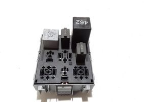 Porsche Cayenne (9PA) Relay mounting block 7L0937503A