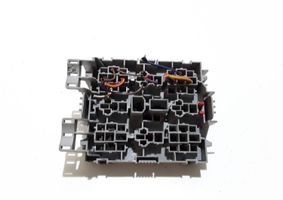 Porsche Cayenne (9PA) Relay mounting block 7L0937503A