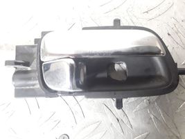 Hyundai i20 (PB PBT) Maniglia interna per portiera anteriore 826201J000