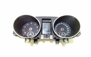 Volkswagen Golf VI Speedometer (instrument cluster) 5K0920872