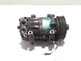 Renault Laguna I Ilmastointilaitteen kompressorin pumppu (A/C) 3406809404