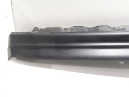 BMW X3 E83 Rivestimento modanatura parafango posteriore 51633401810