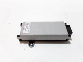 Mercedes-Benz GL X164 Aerial antenna amplifier A2518201389