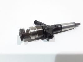 Subaru Legacy Injecteur de carburant 16613AA020