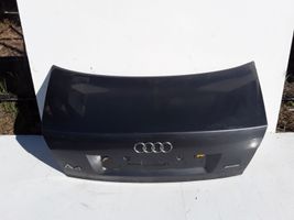 Audi A4 S4 B6 8E 8H Tylna klapa bagażnika 