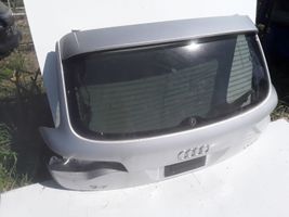 Audi Q7 4L Takaluukun/tavaratilan kansi 