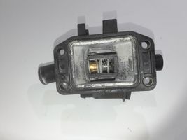 Ford Fiesta Boîtier de thermostat / thermostat 