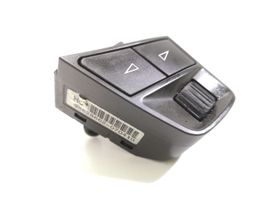 Opel Antara Przełącznik / Przycisk kierownicy 96628662070410