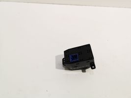 Hyundai Sonata Wing mirror switch 