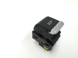 Audi A4 S4 B9 Interruptor de apertura del maletero/compartimento de carga 4M0959831A