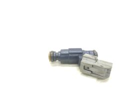 Hyundai i40 Injecteur de carburant 353102B000