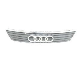 Audi A6 S6 C5 4B Grotelės priekinės 4B0853651