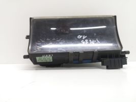 Volkswagen Polo I 86 Compteur de vitesse tableau de bord 867919033AT