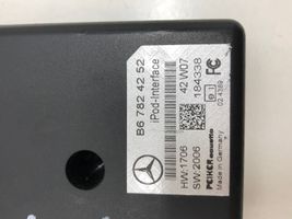 Mercedes-Benz ML W164 Telefono valdymo blokas B67824252