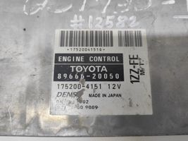 Toyota Celica T230 Variklio valdymo blokas 8966620050