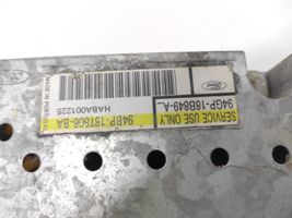 Ford Mondeo MK I Amplificateur de son 94GP18B849A