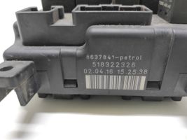 Volvo S70  V70  V70 XC Module de fusibles 8637841