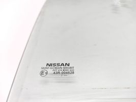 Nissan Tiida C11 Vetro del finestrino della portiera posteriore 43R004528