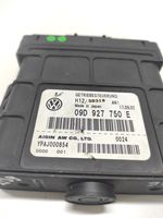 Volkswagen Touareg I Unidad de control/módulo de la caja de cambios 09D927750E