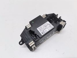 Volkswagen PASSAT B7 Mazā radiatora ventilatora reostats 3C0907521F