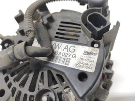 Volkswagen Jetta V Generaattori/laturi 03C903023G