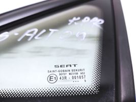 Seat Altea XL Mažasis "A" priekinių durų stiklas (keturdurio) 43R001057
