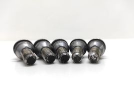 Volvo XC60 Nuts/bolts 