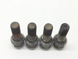 Citroen C1 Nuts/bolts 