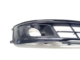 Audi A8 S8 D4 4H Pretmiglas luktura dekoratīvais režģis 4H0807680Q