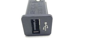 BMW 7 F01 F02 F03 F04 Connecteur/prise USB 9167196