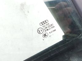 Audi A6 S6 C6 4F Meccanismo di sollevamento del finestrino posteriore senza motorino 4F0839462B