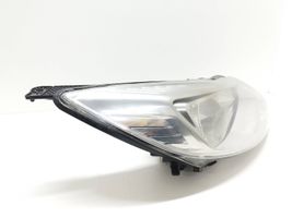 Ford Focus Lampa przednia BM5113W029AF