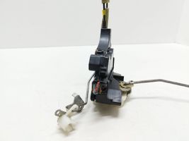 Mitsubishi Outlander Front door lock 07123