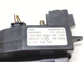 Audi A3 S3 8P Elektrinis salono pečiuko radiatorius 1K0963235A