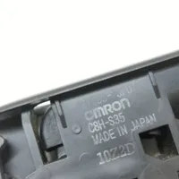 Suzuki Aerio Interrupteur commade lève-vitre 3799575F0