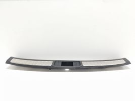 Mazda 6 Protection de seuil de coffre GS2A6889X