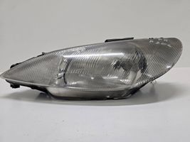 Peugeot 206 Lampa przednia 