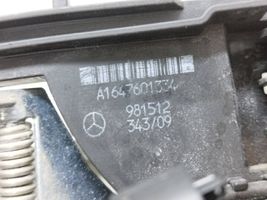 Mercedes-Benz GL X164 Galinių durų spyna A1647601334
