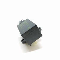 Volkswagen Touran I Seat heating relay 7L0959772