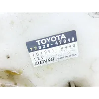 Toyota Prius (XW20) Насос топлива (в топливном баке) 7702047040