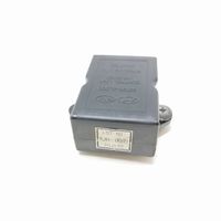 Hyundai i30 Seat belt warning relay 881962L000