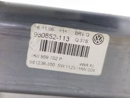 Volkswagen PASSAT B6 Priekinis varikliukas langų pakėlėjo 1K0959702P