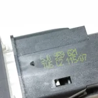 Skoda Roomster (5J) Przycisk / Przełącznik ogrzewania szyby przedniej / czołowej 5J0959621