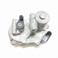 Porsche Cayenne (92A) Attuatore/motore della valvola del collettore di aspirazione 059129086L