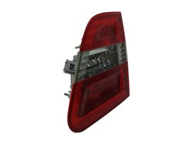 Mercedes-Benz B W245 Luci posteriori del portellone del bagagliaio A1698201664