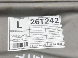 Mercedes-Benz B W245 Mechanizm podnoszenia szyby przedniej bez silnika A1697202779