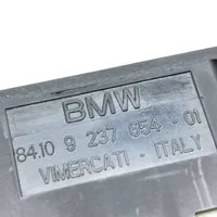 BMW 6 F12 F13 USB-pistokeliitin 9237654