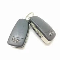 Audi A3 S3 8V Klucz / Karta zapłonu 8V0837220