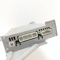 Toyota Prius (XW20) Amplificatore 862800W240